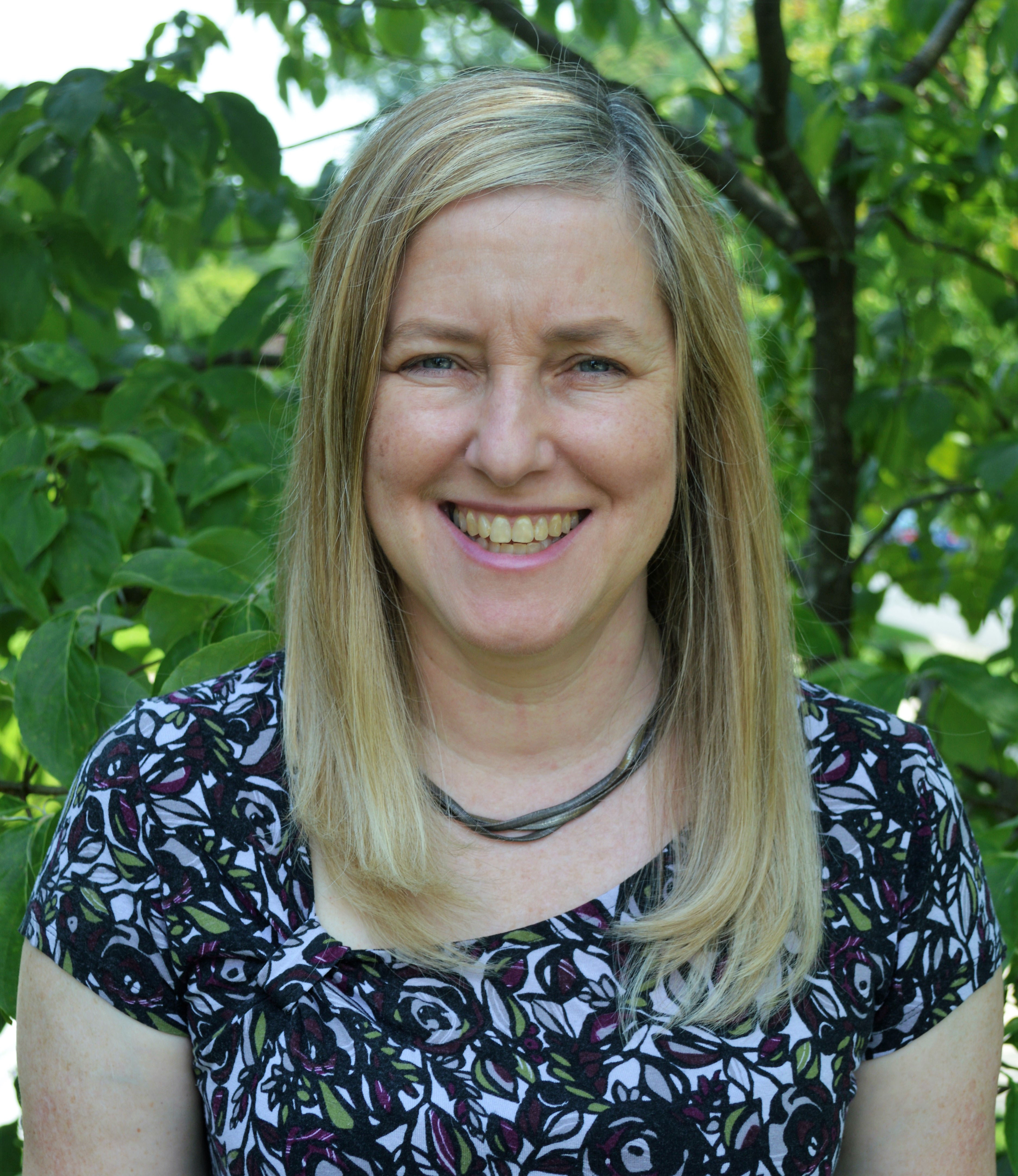 Headshot of Rebecca Holden