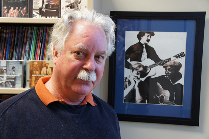Headshot of Barry Pearson