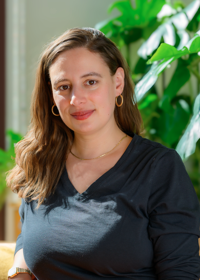 Headshot of Gabrielle Lucille Fuentes
